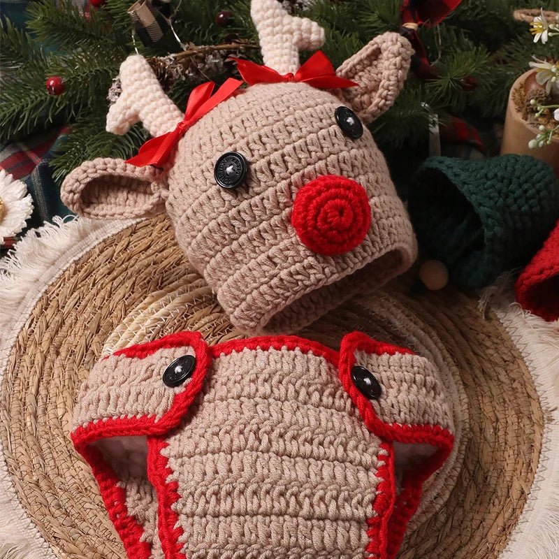 KMK -2 piece Christmas knitted Reindeer Set