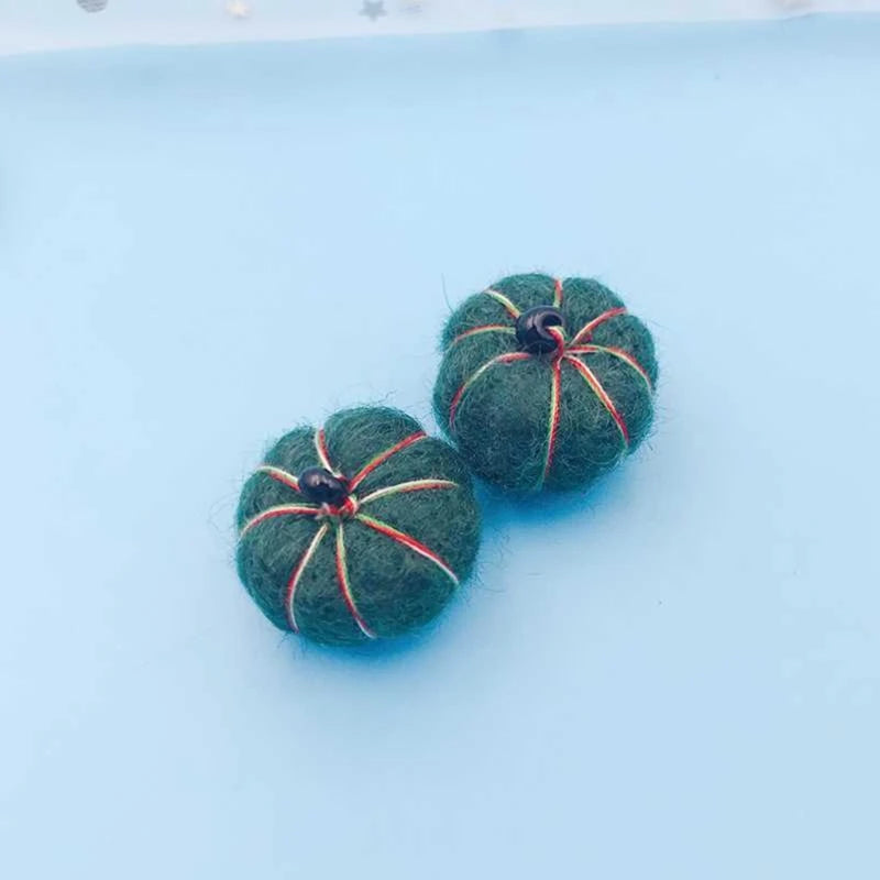 KMK - 5 Pack Of Wool Felt Pumpkins Balls Photography Prop