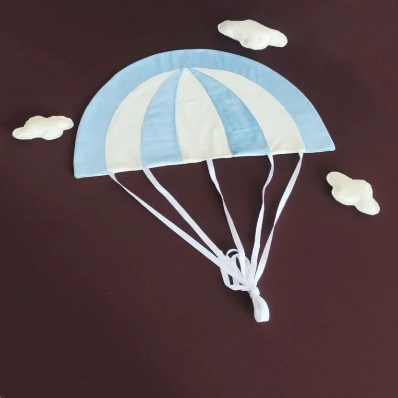 KMK - Balloon Parachute Prop