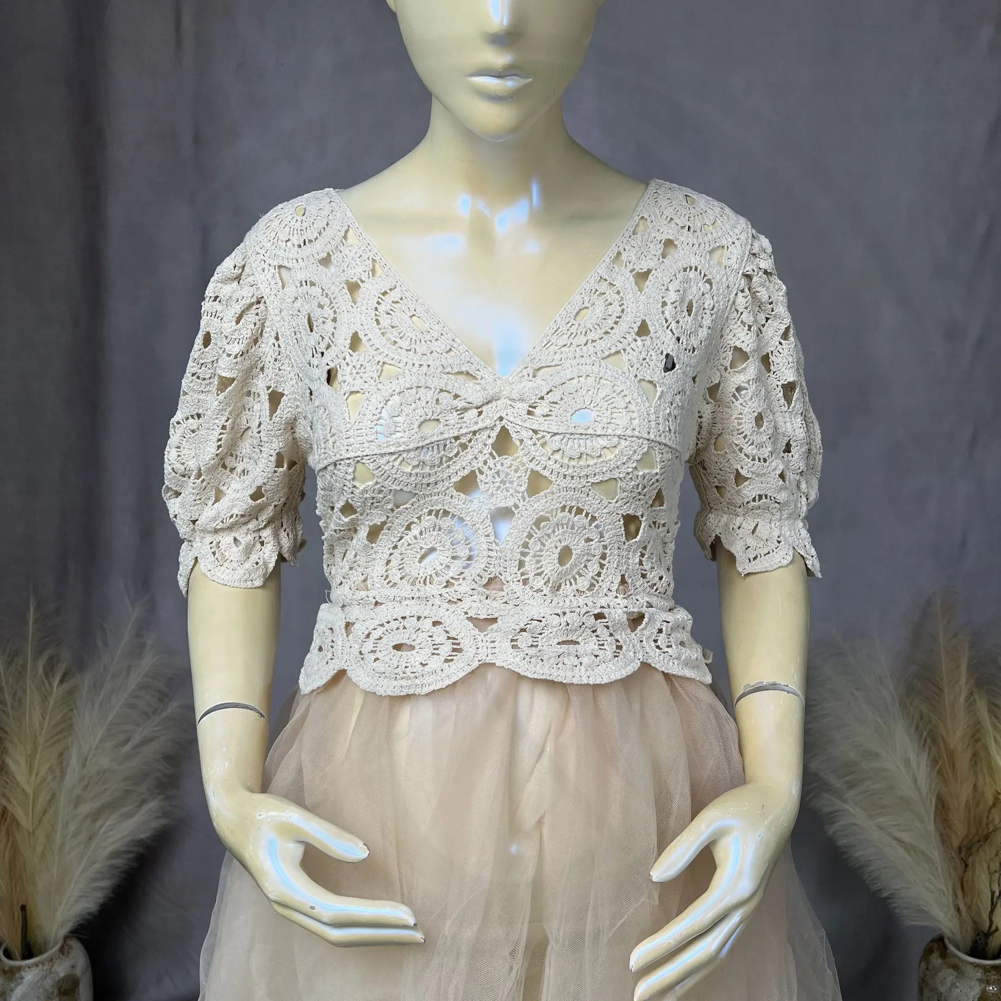 KMK - Boho Tulle Short Sleeve Beige Maternity Gown