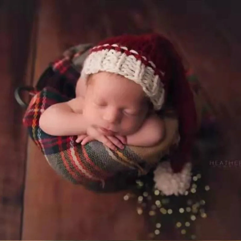 KMK - Christmas Knitted Newborn Hat