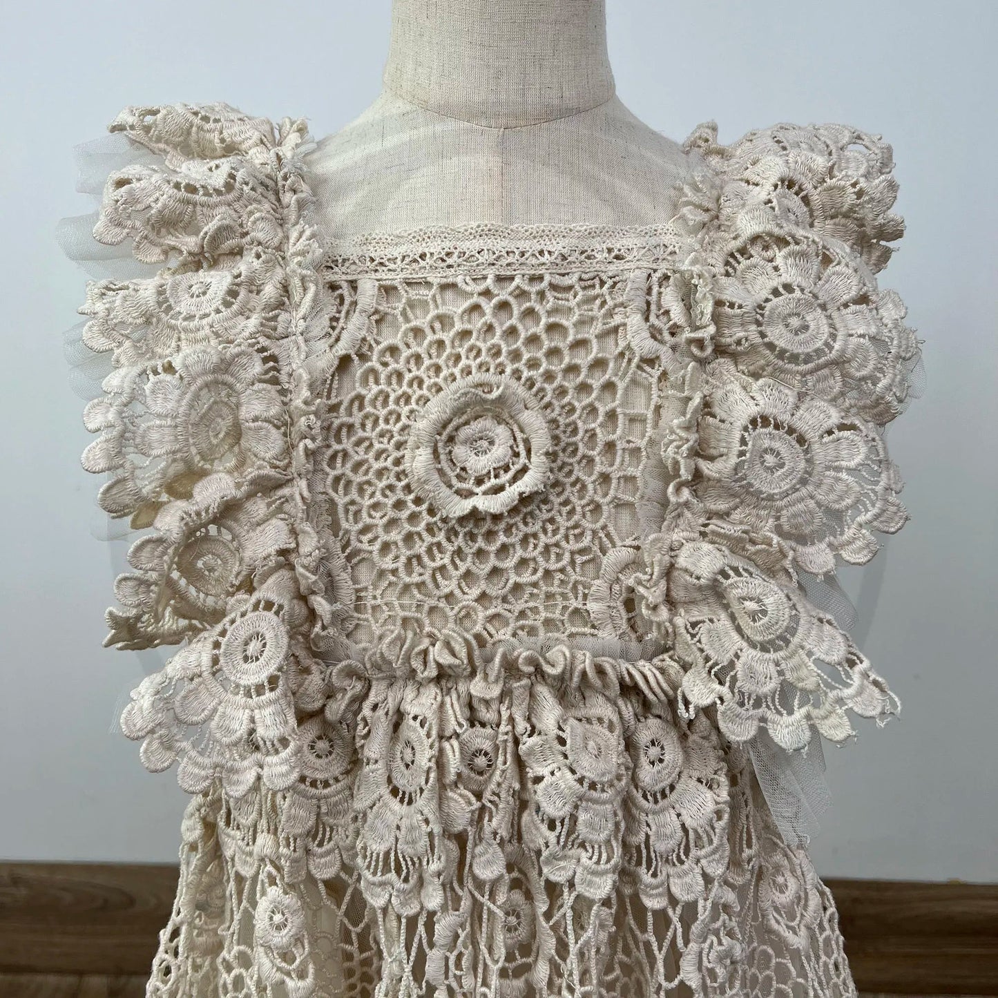 KMK - Crochet Lace Floral Dress