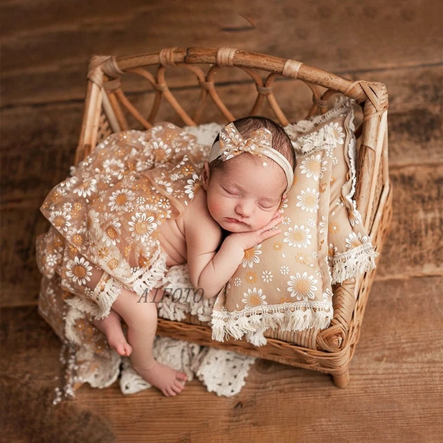 KMK - Daisy Wrap+Pillow+Headband Set