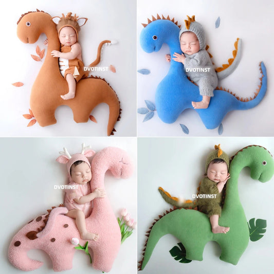 KMK - Dinosaur Newborn Posing Animals