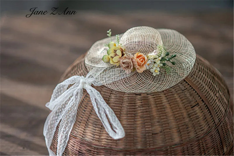 KMK - Handmade delicate newborn hat