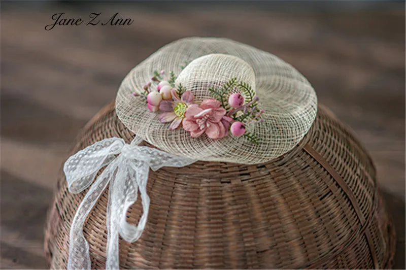 KMK - Handmade delicate newborn hat