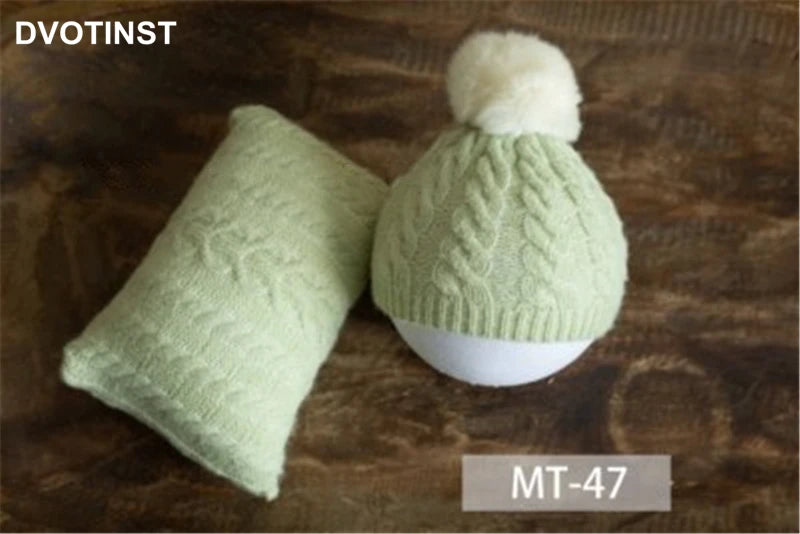 KMK - Knit Posing Pillow + Bonnet Set