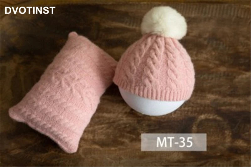 KMK - Knit Posing Pillow + Bonnet Set