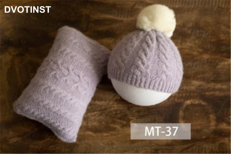 KMK - Knit Posing Pillow + Bonnet Set