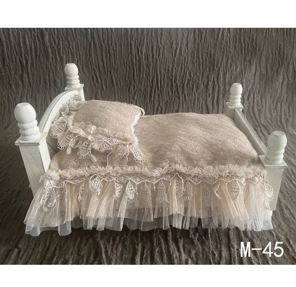 KMK - Lace Mattress Posing Pillow