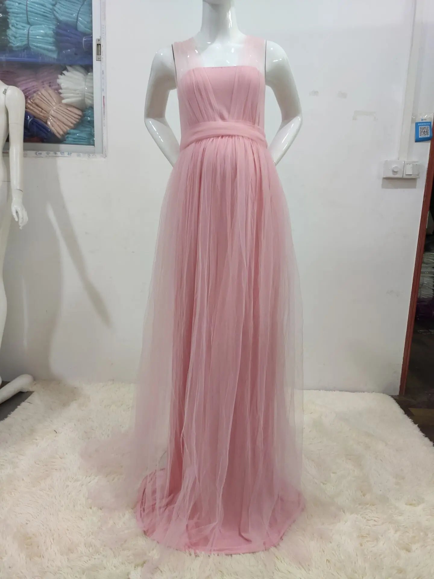 KMK - Maternity Tulle Gown