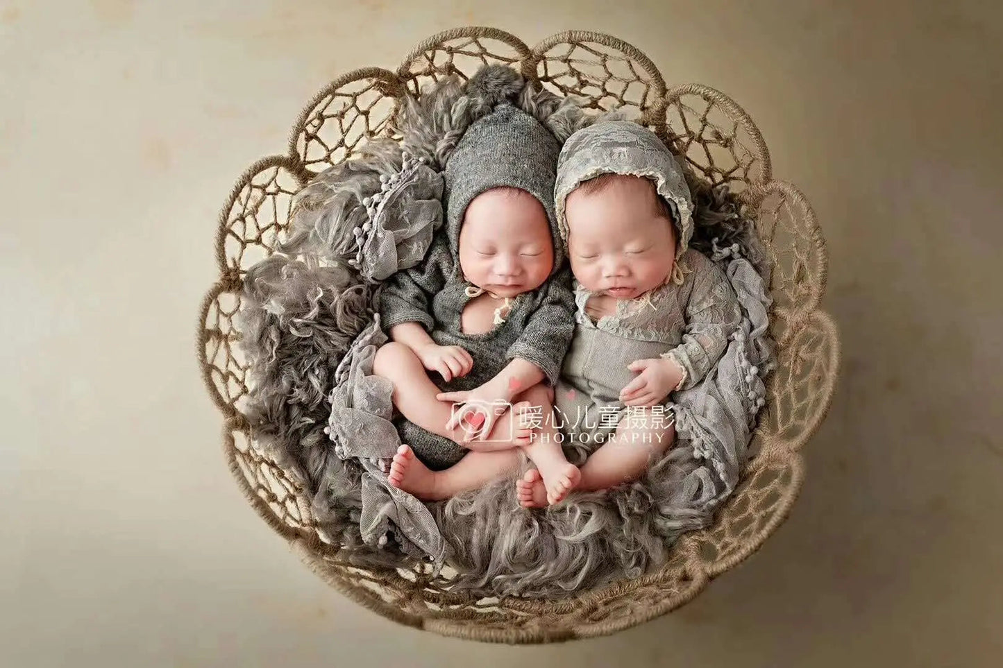 KMK - Newborn 50cm Hollow Woven Prop Basket