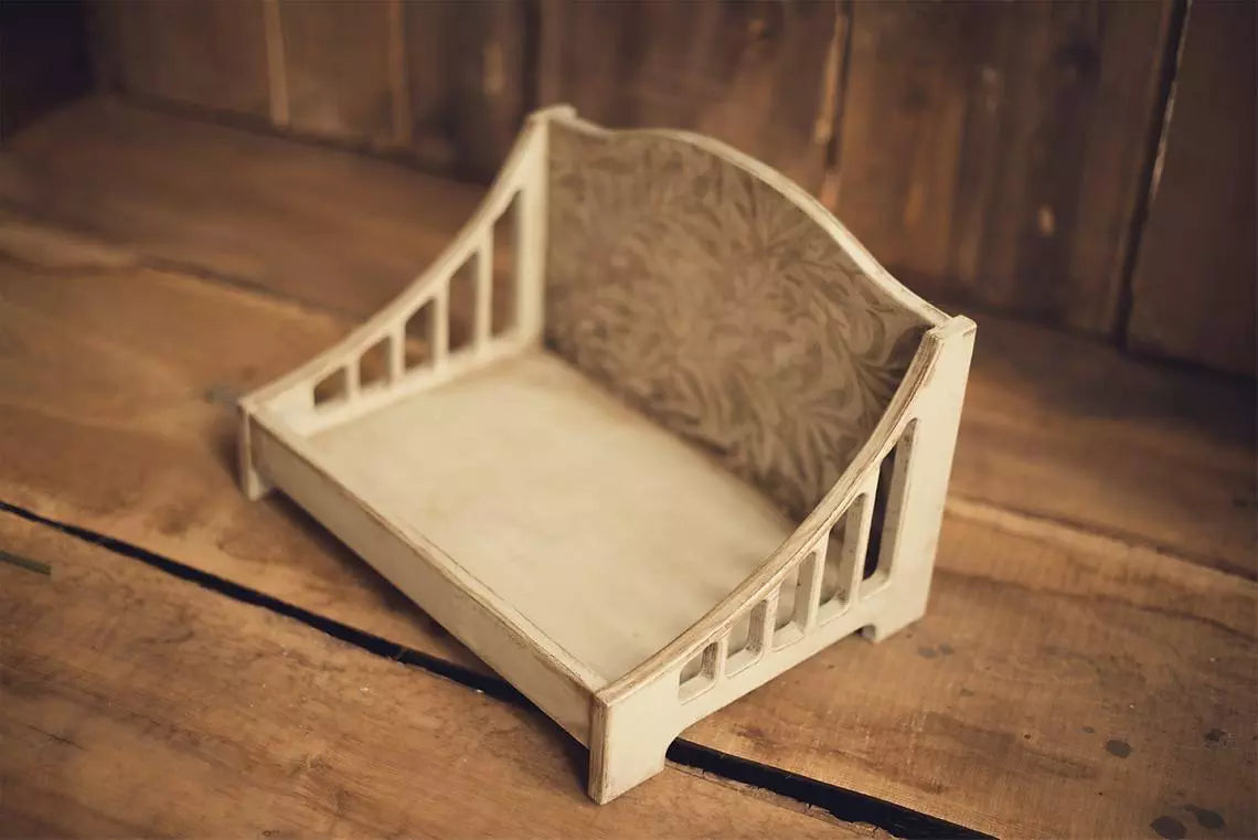 KMK - Newborn Retro Small Bed Photo Prop