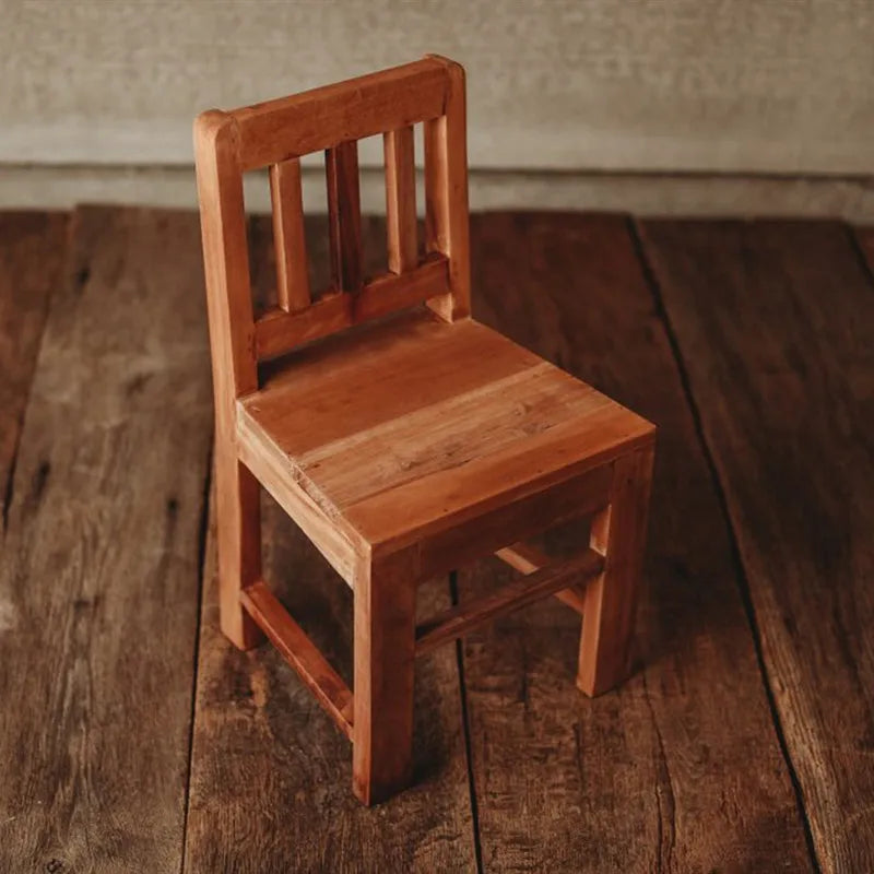 KMK Posing Mini Retro Chair