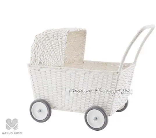 KMK - Retro Rattan Pram