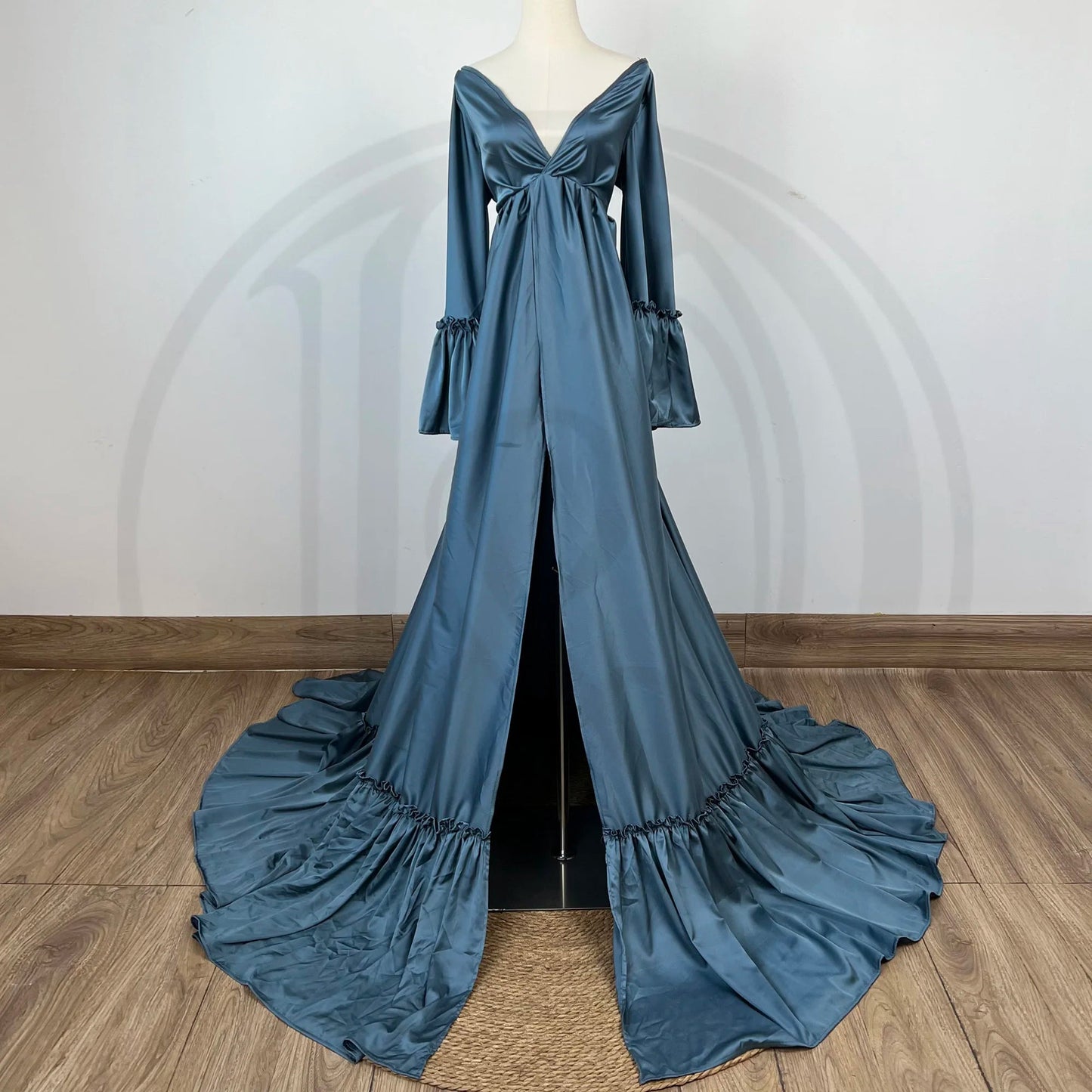 KMK - Silky Maternity Gown