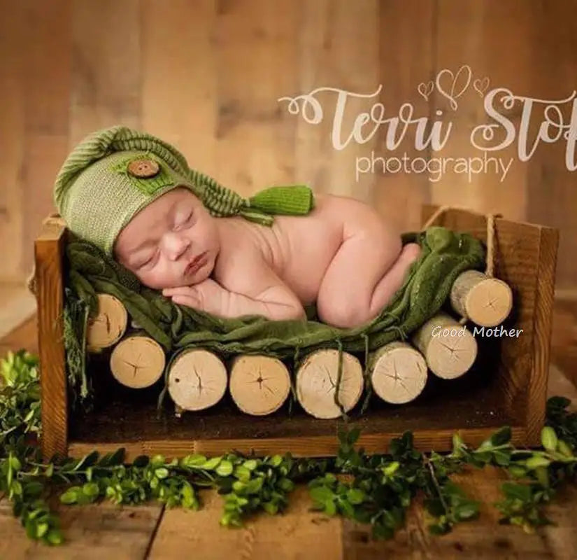 KMK - newborn small wooden Log bed Photo Prop