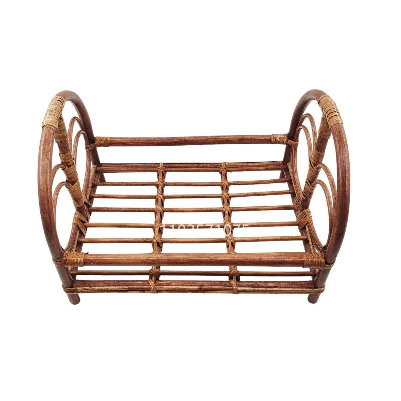 KMK - wicker Posing Bed